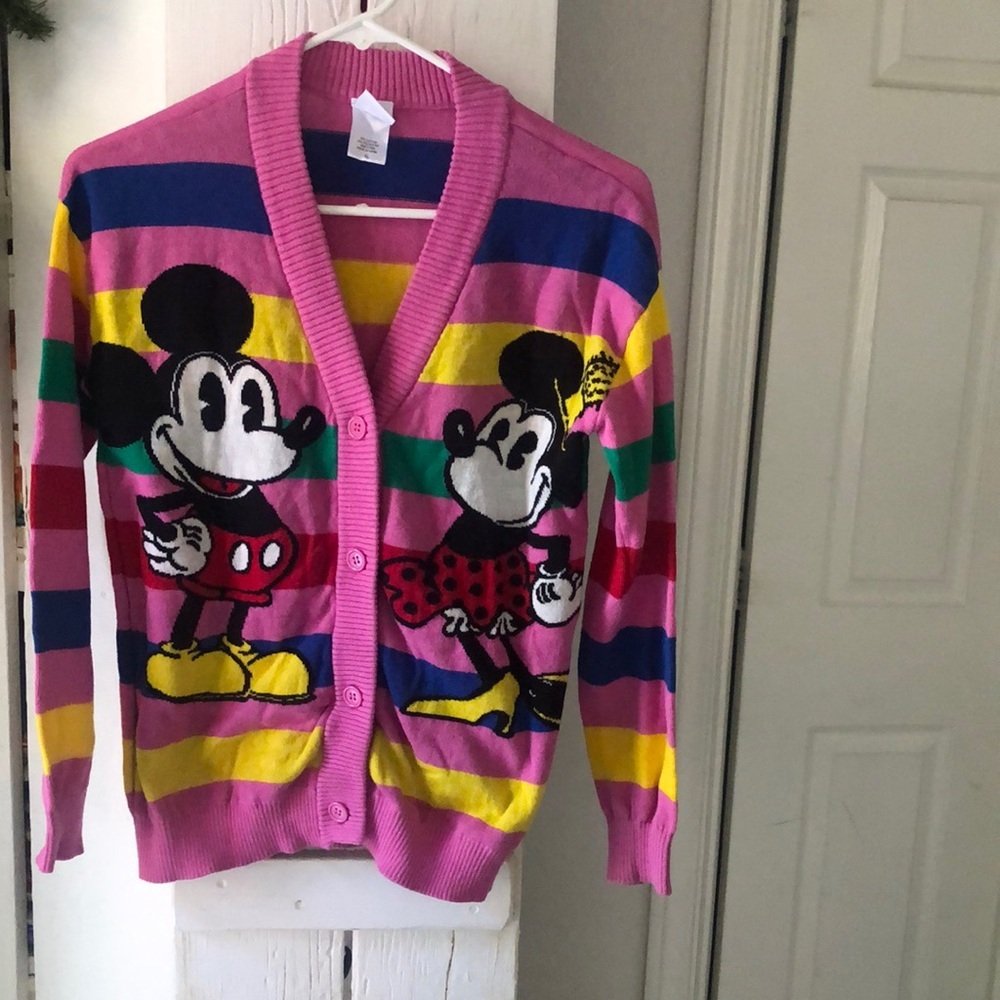 Disney 100  Mickey & Minnie sweater. Size XL